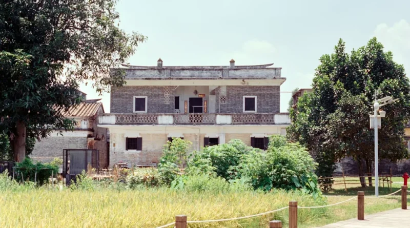 Are Two Storey House Plans the Future of Real Estate in 2025