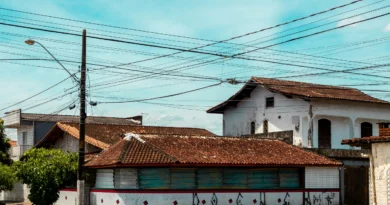 How Do Home Architectural Styles Impact Design