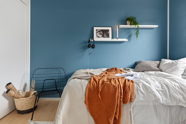 guest bedroom decor
