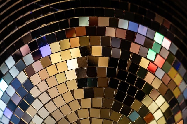 mirror circles