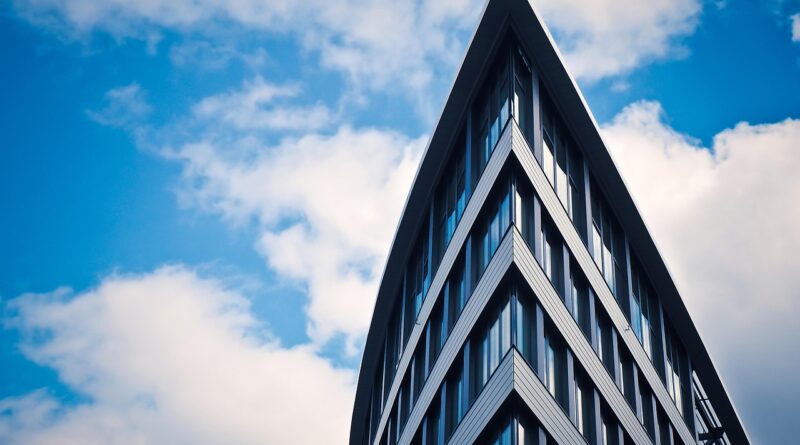 architecture, modern, building, nature, skyscraper, facade, düsseldorf, glass windows, structure, city, pointed, modern building, modern architecture, sky, clouds, high-rise, high-rise building