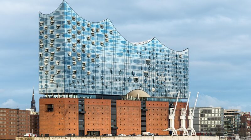 hamburg, building, architecture, city, port, crane, landmark, nature, water, flow, germany, elbphilharmonie, elbe, hafencity, facade, concert hall, speicherstadt, elphi, cityscape, glass facade