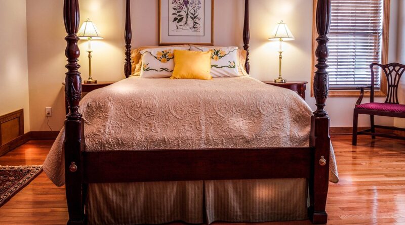 bedroom, bed, four poster, rice bed, bedspread, pillows, shams, hardwood, red oak floor, chippendale chair, interior, furniture, sleep, suite, valance, blinds, bed skirt, decor, room, design, traditional, botanical print, lamps, end tables, card tables, brown sleep, brown room, brown sleeping, brown table, brown rice, brown design, brown bed, brown bedroom, brown interior, brown lamp, bedroom, bedroom, bedroom, bedroom, bedroom, bed, bed, bed skirt