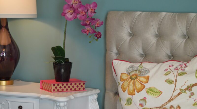 bedroom, bed, night stand, night table, furniture, decor, interior design, nature, flowers, lamp, pillow, bedding, decorative, comfortable, flower wallpaper, style, contemporary, beautiful flowers, flower background, comfort