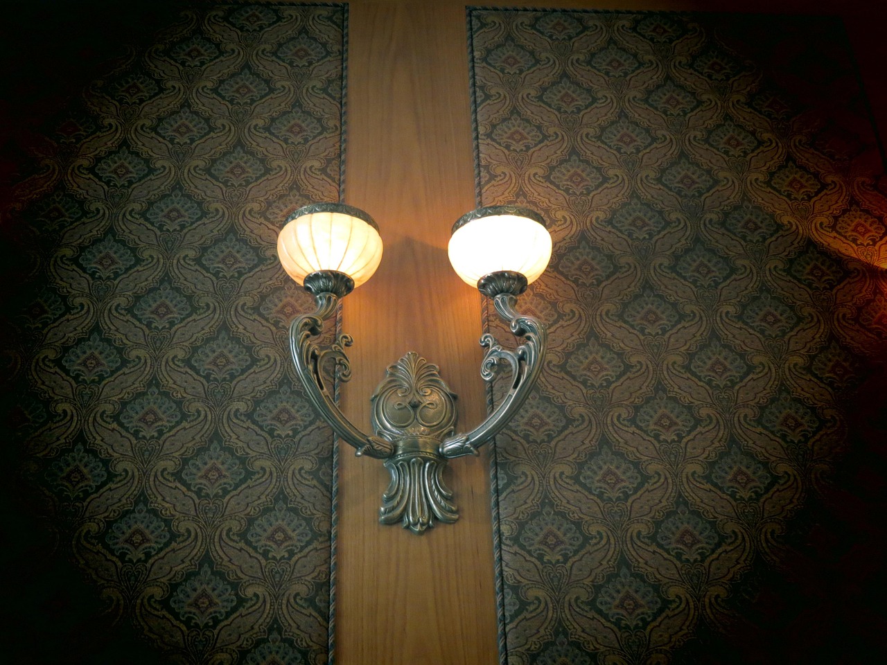 lamp, sconce, light, lightbulb, wrought iron, wrought, iron, wrought-iron, bulb, 1920s, interior, antique, retro, vintage, style, wall, home, pattern, electric, electricity, decor, indoor, illuminate, illumination, highlight, bright, classic, shade, glow, art deco, art nouveau, sconce, sconce, sconce, sconce, sconce, 1920s, 1920s, 1920s