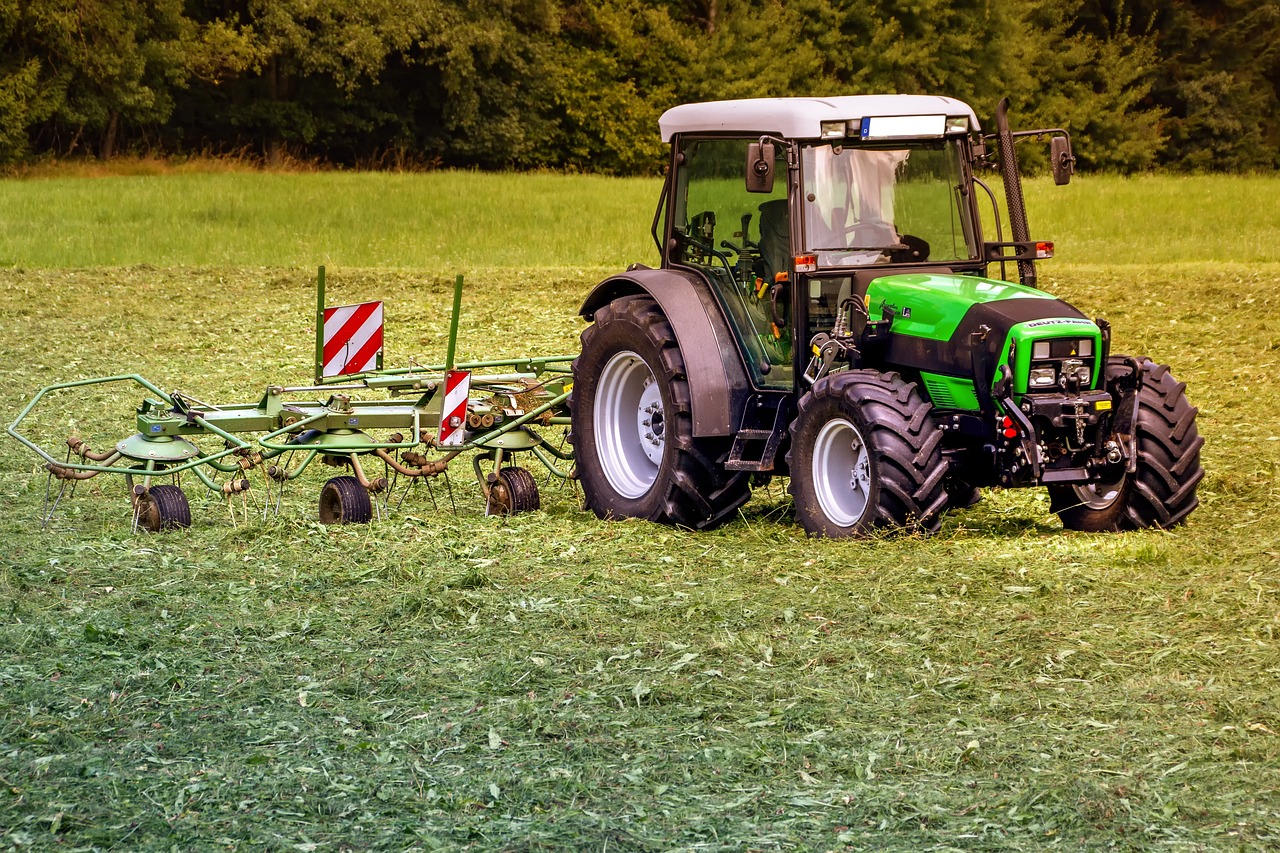 tractor, mower, pasture, meadow, agriculture, mow, harvest, grass, arable, technology, machine, agricultural machine, field, work, nature, landscape