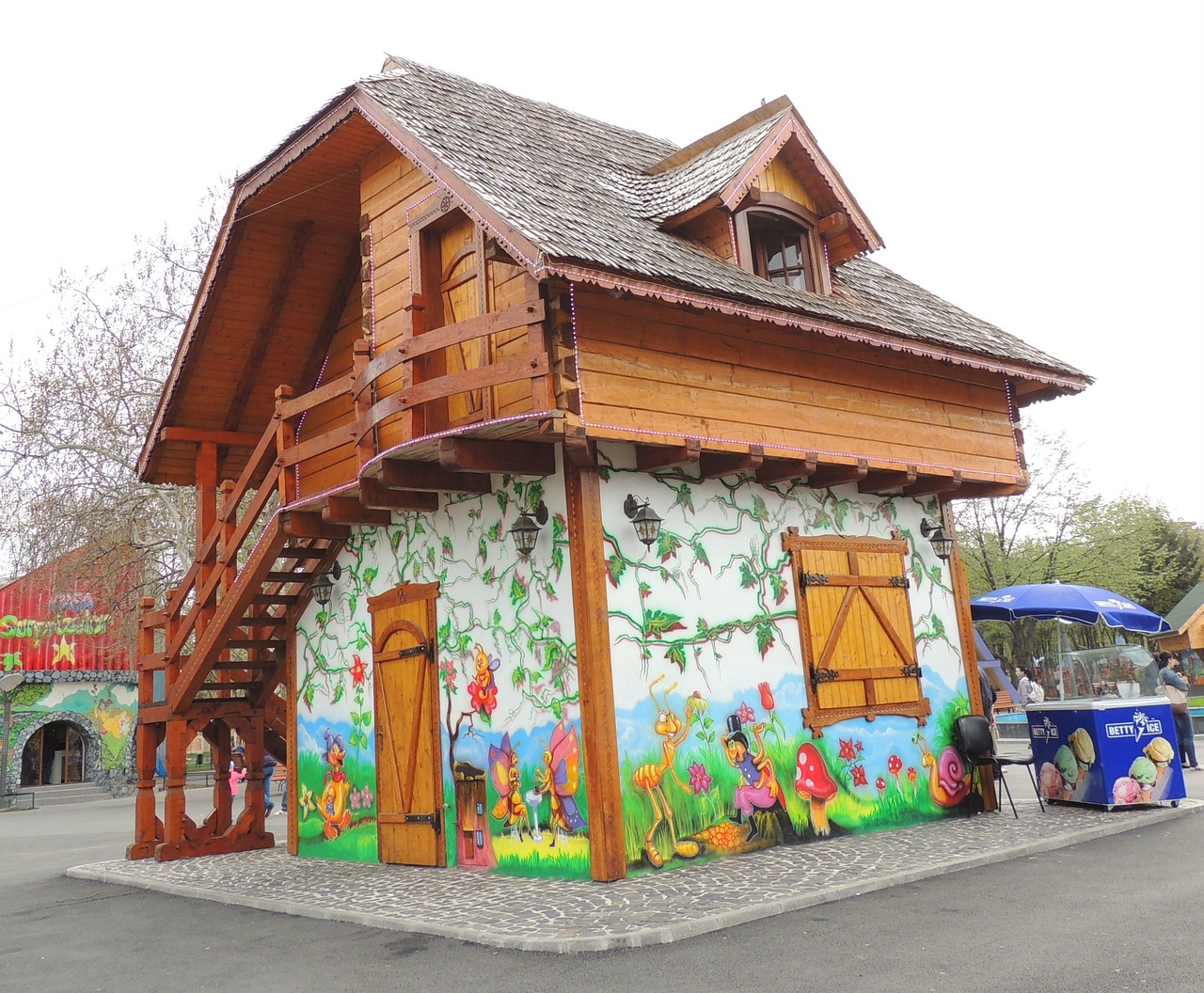 dream, house, park, dream, house, house, house, house, house, park